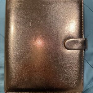 filoFAX Saffiano Rose Gold A5 planner